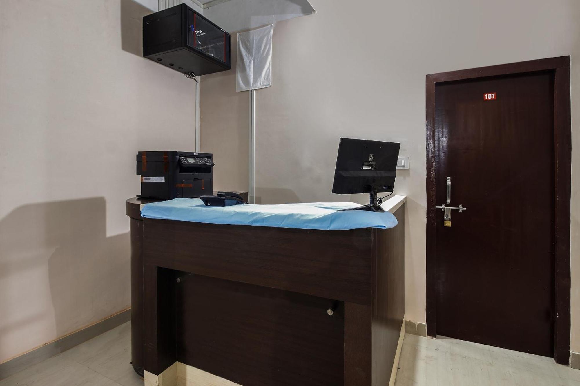 גווהטי Hotel O Shiva Guest House מראה חיצוני תמונה